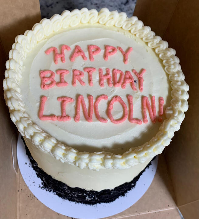6-inch, 3-layer Cookies &amp; Cream Cake with Cookies n&#39; Buttercream