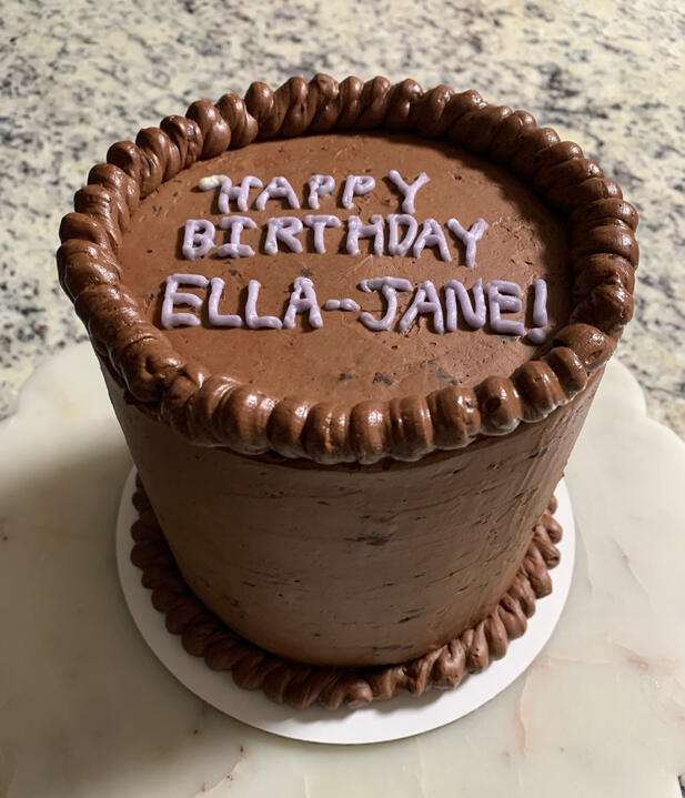 6-inch, 3-layer chocolate cake with Chocolate Buttercream